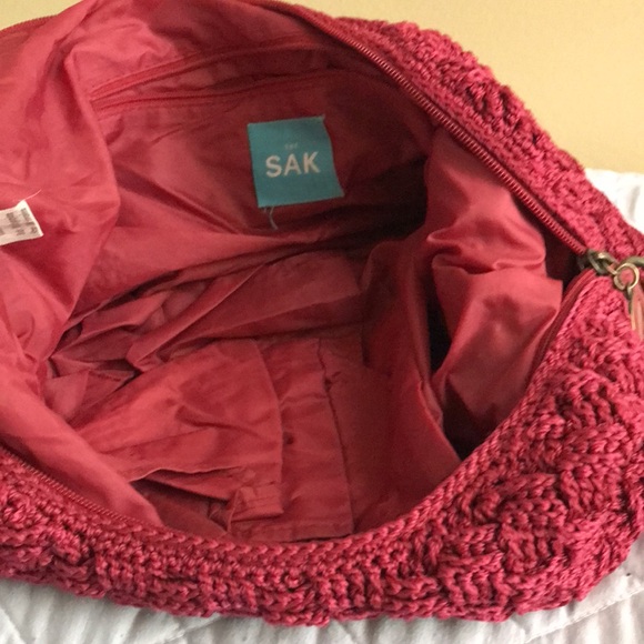 The sack bag very pretty red color in good condition - Picture 4 of 4